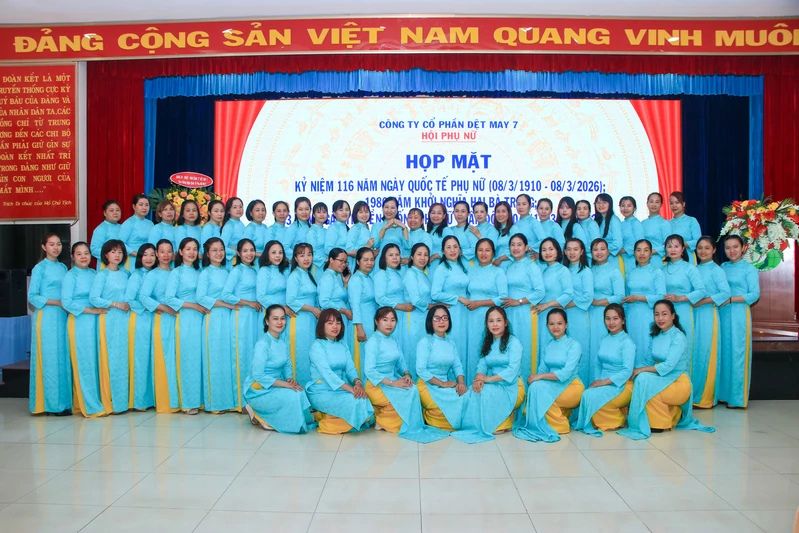 Hội phụ nữ Công ty Cổ phần Dệt May 7 kỷ niệm 116 năm Ngày Quốc tế Phụ nữ
