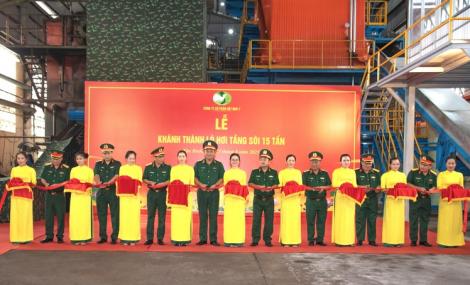 Thủ trưởng BTL Quân khu 7 thăm và cắt băng khánh thành Lò hơi tầng sôi 15 tấn tại Công ty Cổ phần Dệt may 7